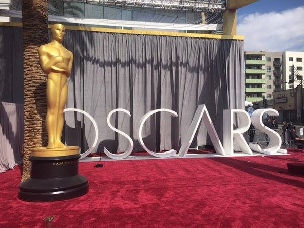 Leo Dicaprio giành tượng vàng Oscar sau 20 năm chờ đợi ảnh 34