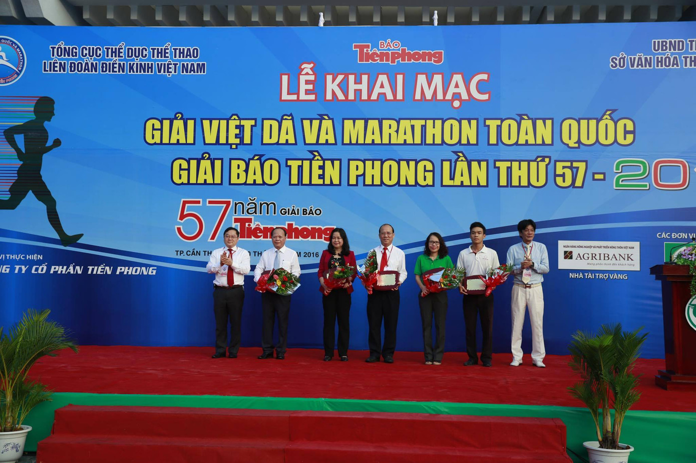 Tưng bừng đua tài Việt dã Tiền Phong ảnh 30