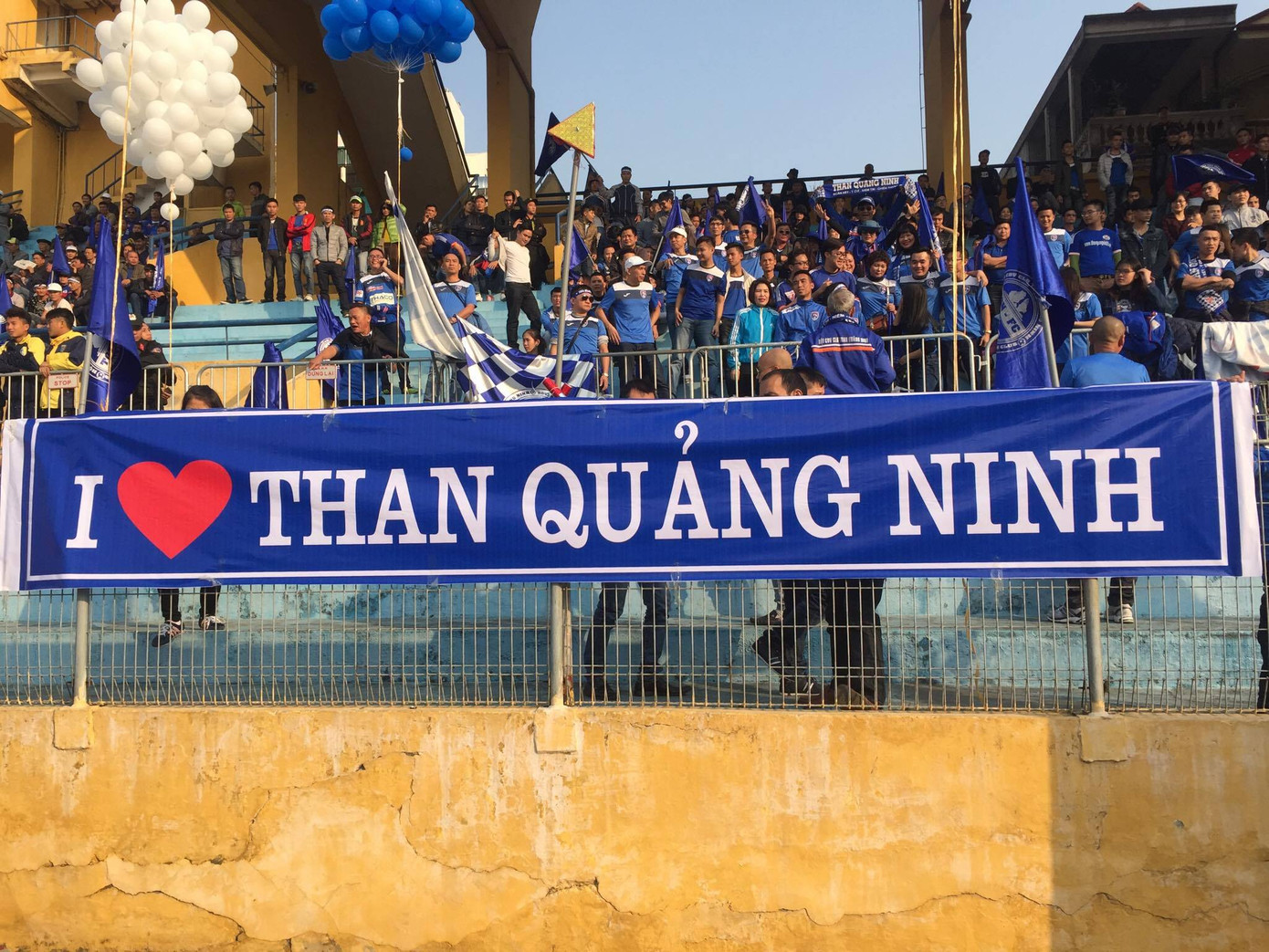 Thắng 'đấu súng', Than Quảng Ninh đoạt Siêu Cup 2016 ảnh 11