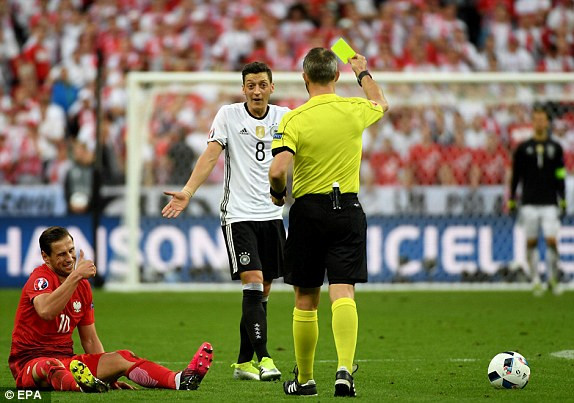 Đức vs Ba Lan (0-0): 'Xe tăng' hỏng pháo ảnh 8