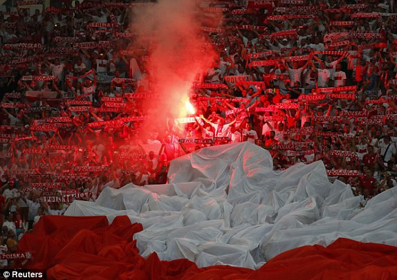 Bồ Đào Nha vào bán kết sau loạt 'đấu súng' nghẹt thở ảnh 17