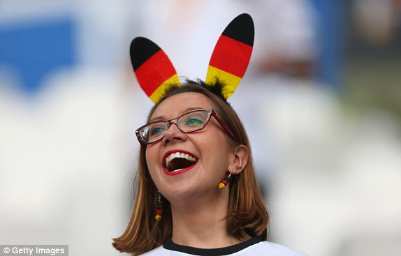 Hạ Italia ở loạt 'đấu súng', Đức lấy vé vào bán kết ảnh 15