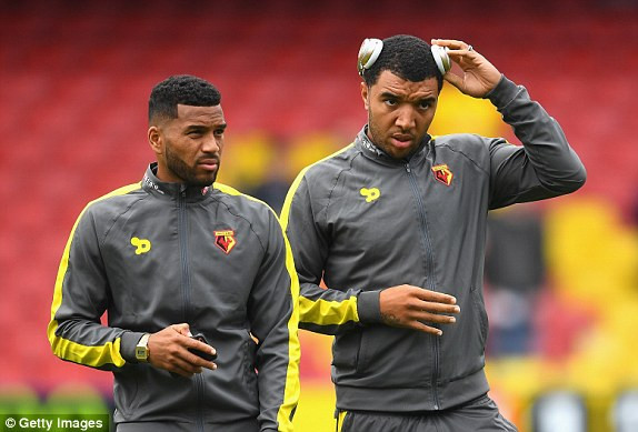 Watford vs M.U (3-1): Đẩy 'Quỷ đỏ' xuống 3 tầng địa ngục ảnh 4