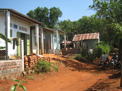 Xóm không chồng ở đồi C5