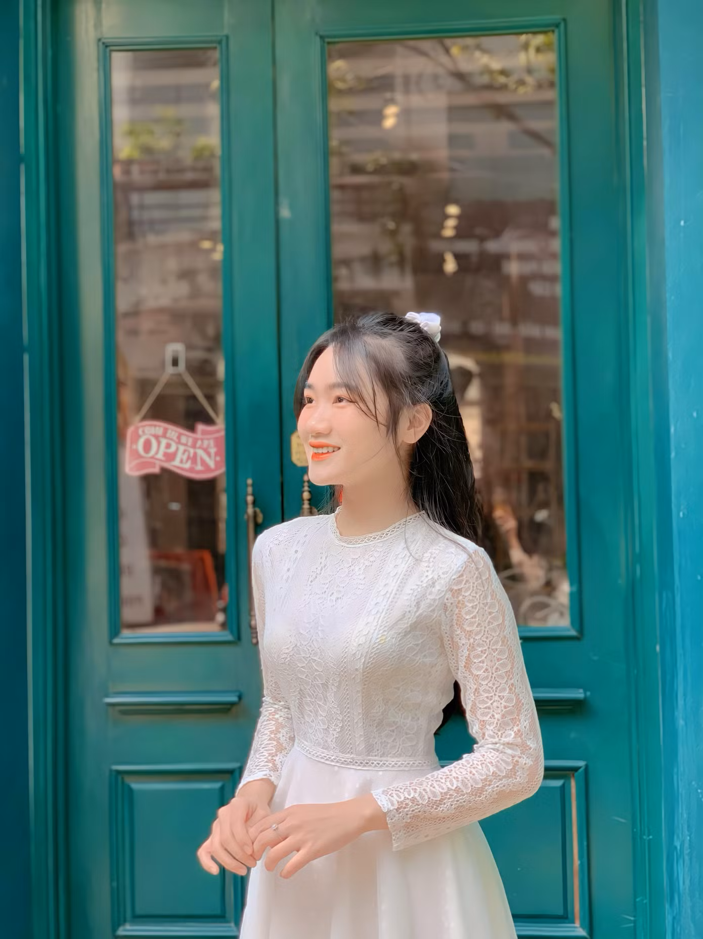 Lê Thị Thu Hiền Lê Thị Thu Hiền