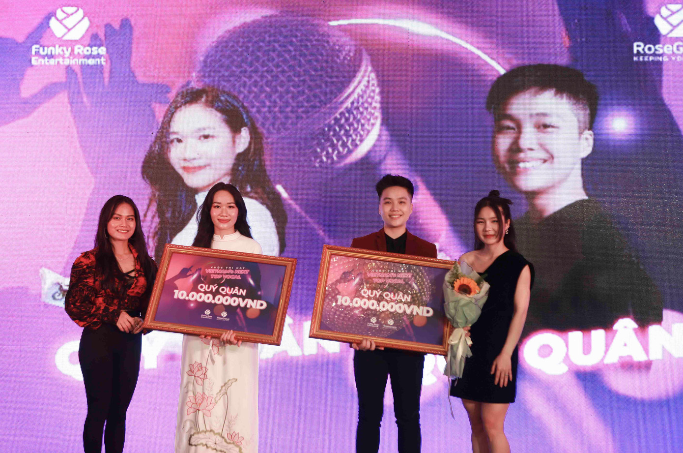 Các thí sinh đoạt giải ba Các thí sinh đoạt giải ba