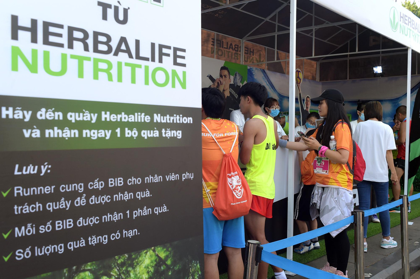 Ngày 28/3, tại thành phố Pleiku (Gia Lai), hơn 4.500 vận động viên chuyên nghiệp và phong trào tranh tài tại Giải Vô địch Quốc gia Marathon và Cự ly dài báo Tiền Phong lần thứ 62 có chủ đề "Giấc mơ đại ngàn".