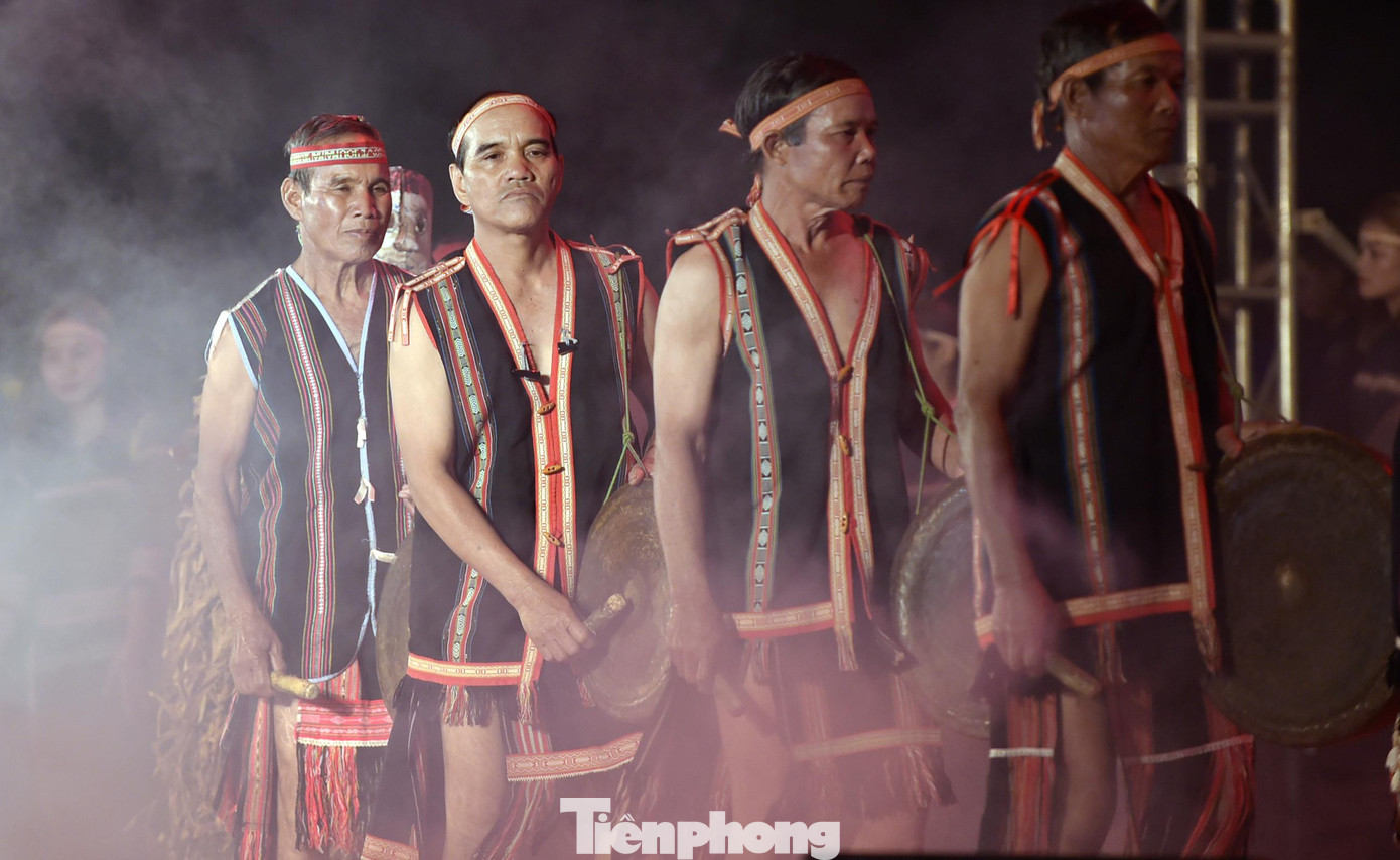 Qua chương trình, tỉnh Gia Lai và Ban tổ chức Tiền Phong Marathon lần thứ 62 mong muốn chuyển đến các vận động viên sẽ đua tài vào sáng 28/3 và du khách thông điệp “Giấc mơ đại ngàn”.