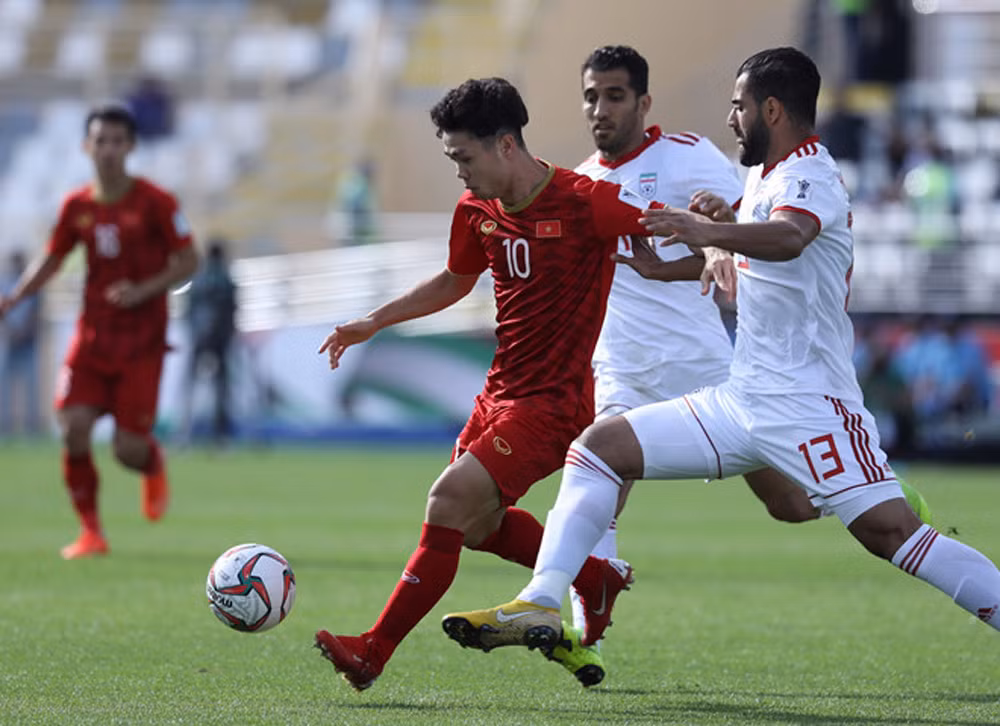 Tuyển Việt Nam thua trận thứ hai ở Asian Cup: Lực bất tòng tâm ảnh 1