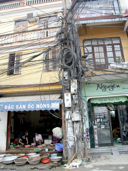 Theo KTNN, nếu EVN hạch toán tiền cho thuê cột điện và một số khoản khác vào kinh doanh điện, có thể giảm được 34 đồng/kwh. Ảnh: Minh Đức. Theo KTNN, nếu EVN hạch toán tiền cho thuê cột điện và một số khoản khác vào kinh doanh điện, có thể giảm được 34 đồng/kwh Ảnh: Minh Đức