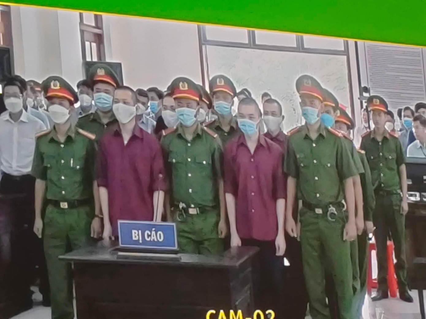 Phiên tòa sáng nay. Phiên tòa sáng nay.