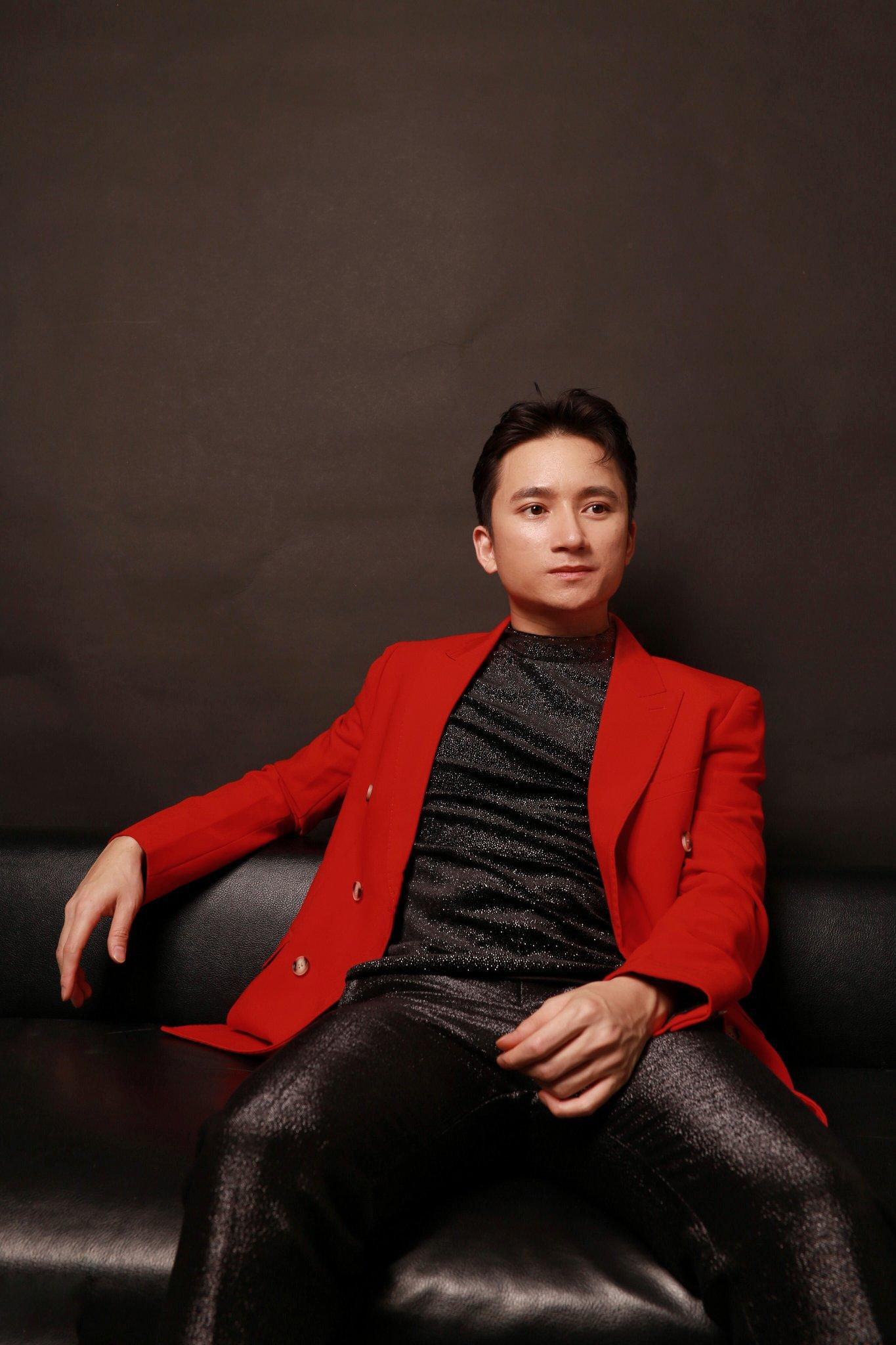 Nhạc sĩ, ca sĩ Phan Mạnh Quỳnh Nhạc sĩ, ca sĩ Phan Mạnh Quỳnh