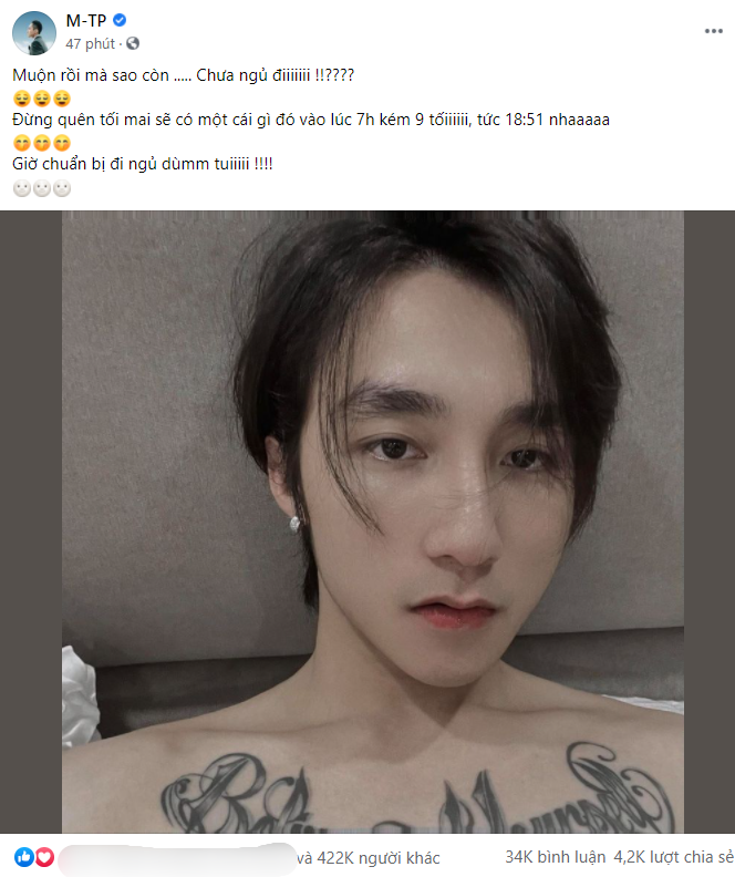 Sau nhiều lần bị fan "trách yêu" vì đăng ảnh giờ nghiệt ngã, Sơn Tùng M-TP cũng chịu đăng ảnh sớm hơn. Sau nhiều lần bị fan "trách yêu" vì đăng ảnh giờ nghiệt ngã, Sơn Tùng M-TP cũng chịu đăng ảnh sớm hơn.