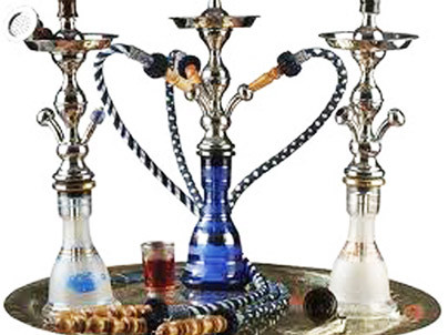 Những bàn đèn hút shisha có giá “trên trời”. Những bàn đèn hút shisha có giá “trên trời”