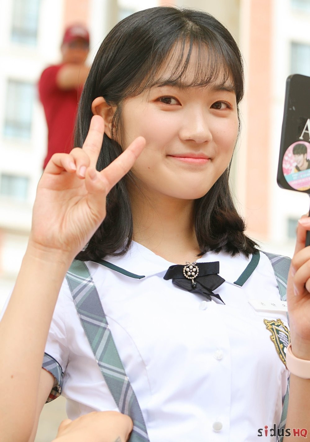 Kim Hye Yoon (SN 1996) được công nhận rộng rãi nhờ các vai diễn trong Sky Castle và Extra Extra You. Kỹ năng diễn xuất mang lại cho cô nhiều giải thưởng và danh hiệu “Em gái quốc dân”.