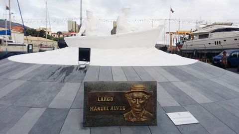 Nhà điêu khắc nổi danh nhờ tạc tượng Ronaldo... 'vạn người chê' ảnh 3