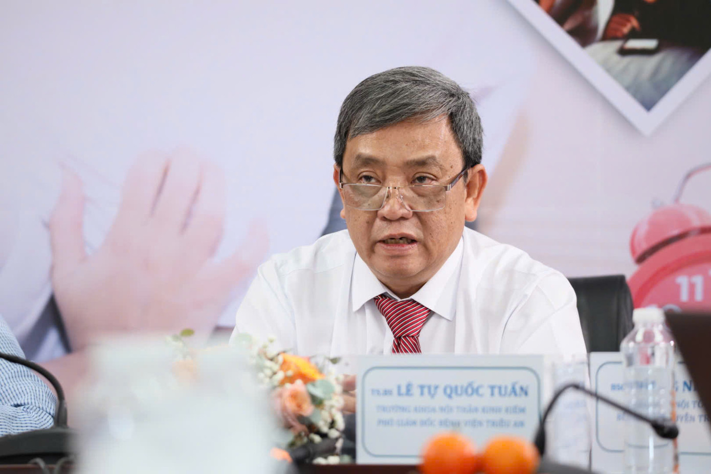 TS- BS Lê Tự Quốc Tuấn - Trưởng Khoa Nội thần kinh- Phó Giám Đốc Bệnh viện Triều An chia sẻ tại buổi tọa đàm. Ảnh: Phạm Nguyễn TS- BS Lê Tự Quốc Tuấn - Trưởng Khoa Nội thần kinh- Phó Giám Đốc Bệnh viện Triều An chia sẻ tại buổi tọa đàm. Ảnh: Phạm Nguyễn