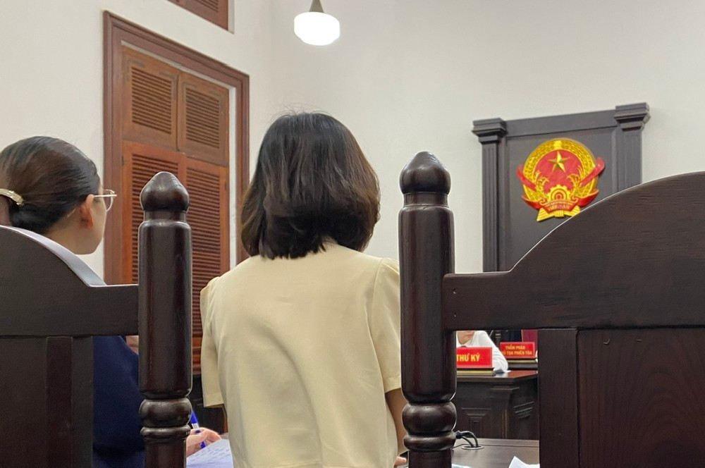 Đương sự liên quan tại phiên họp. Đương sự liên quan tại phiên họp.