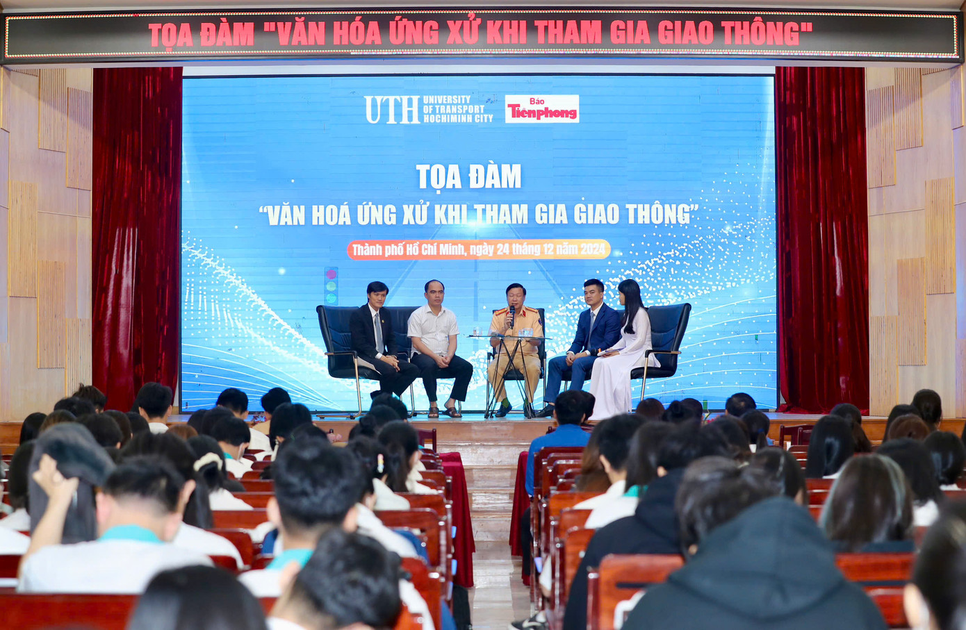 Thượng tá Hải khuyến cáo để tránh rơi vào vòng lao lý, khi xảy ra va chạm giao thông, người dân không nên quá khích.