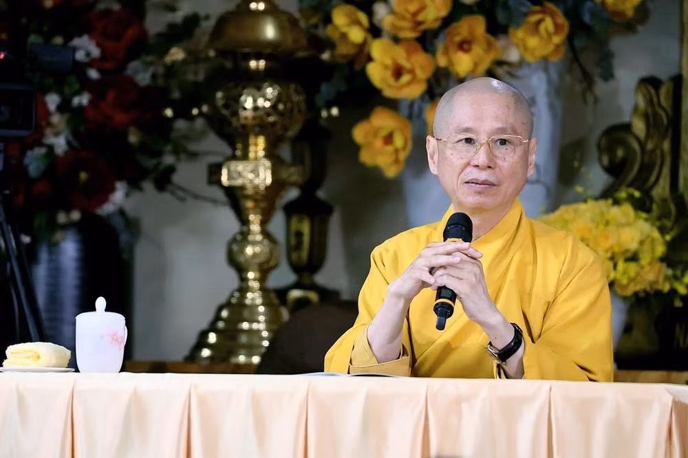 Thượng tọa Thích Chân Quang.