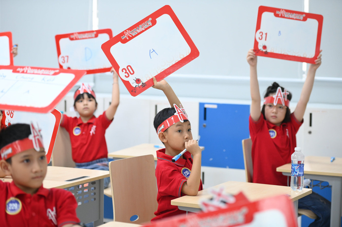 Học sinh hào hứng tham gia cuộc thi Mathnasium Championship 2024. Ảnh: BTC