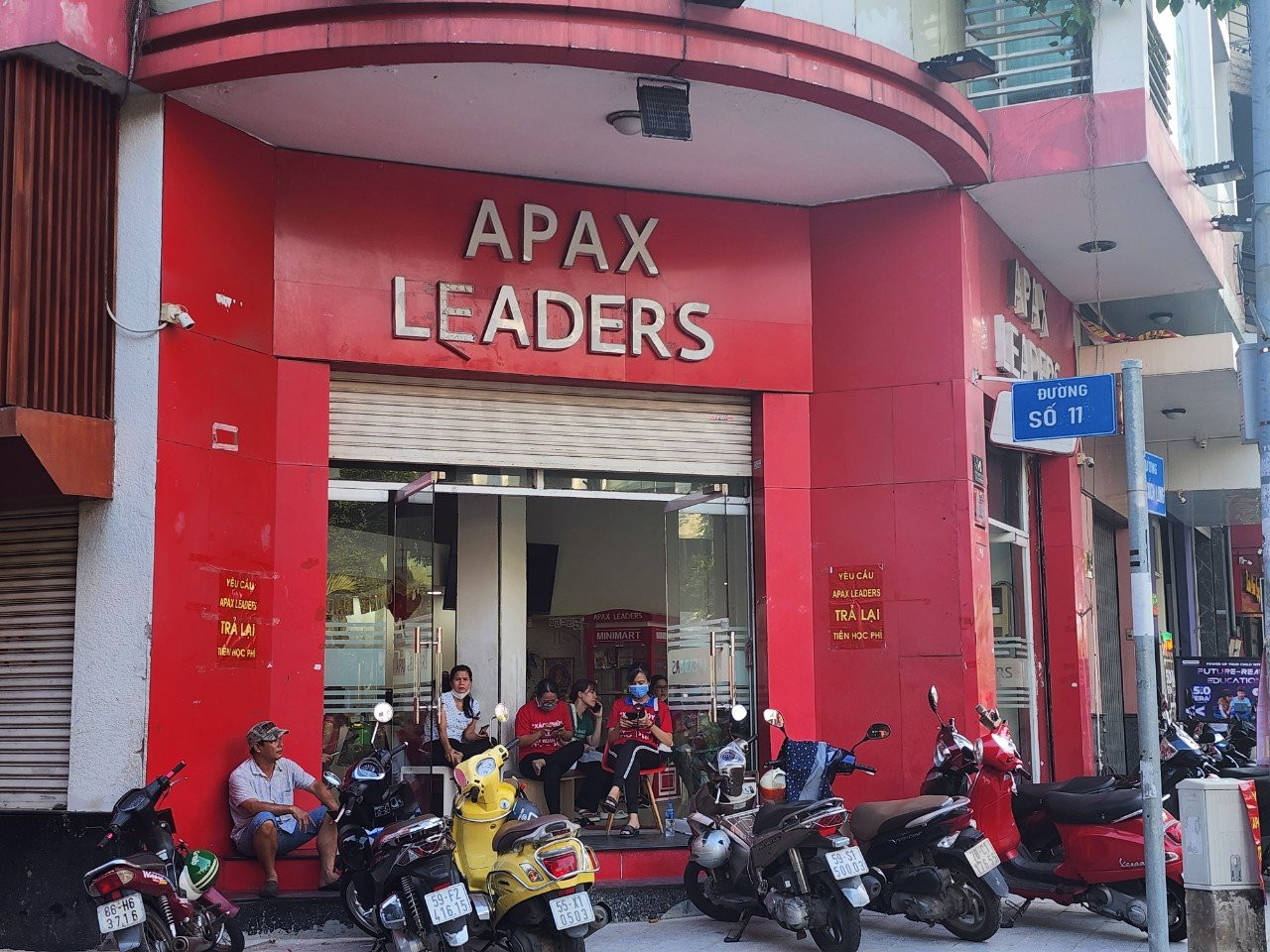 Tính đến thời điểm hiện tại, Trung tâm Anh ngữ Apax Leaders đã trả 14,3 tỷ đồng, còn nợ khoảng 93,8 tỷ đồng tiền học phí của phụ huynh.