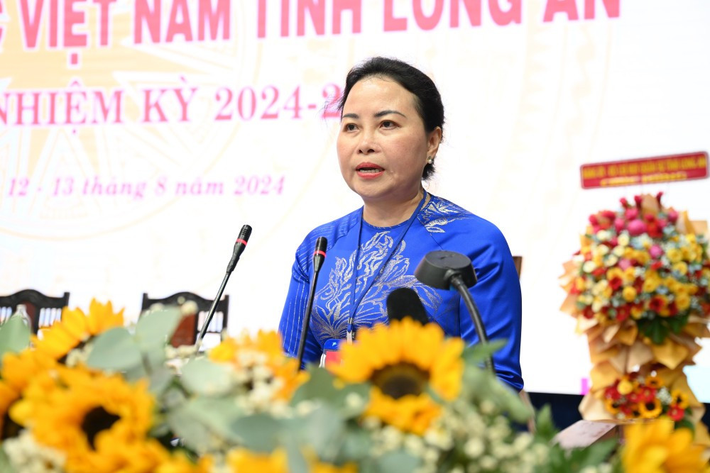 Bà Nguyễn Thị Thu Trinh - Ủy viên Đảng Đoàn được hiệp thương cử giữ chức Chủ tịch UBMTTQ Việt Nam tỉnh Long An khóa X, nhiệm kỳ 2024 - 2029. Bà Nguyễn Thị Thu Trinh - Ủy viên Đảng Đoàn được hiệp thương cử giữ chức Chủ tịch UBMTTQ Việt Nam tỉnh Long An khóa X, nhiệm kỳ 2024 - 2029.