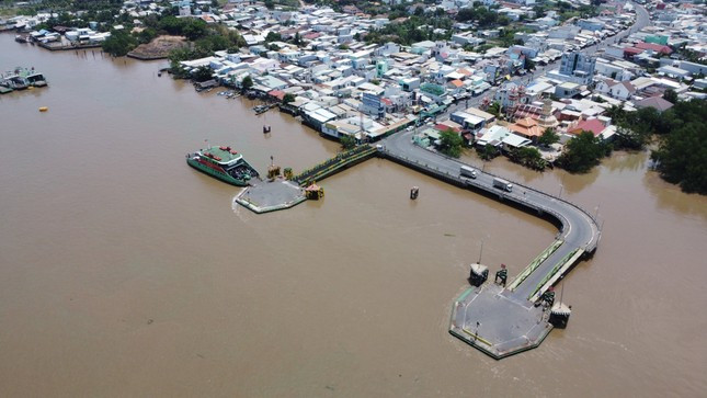 Bến phà Cát Lái hiện hữu