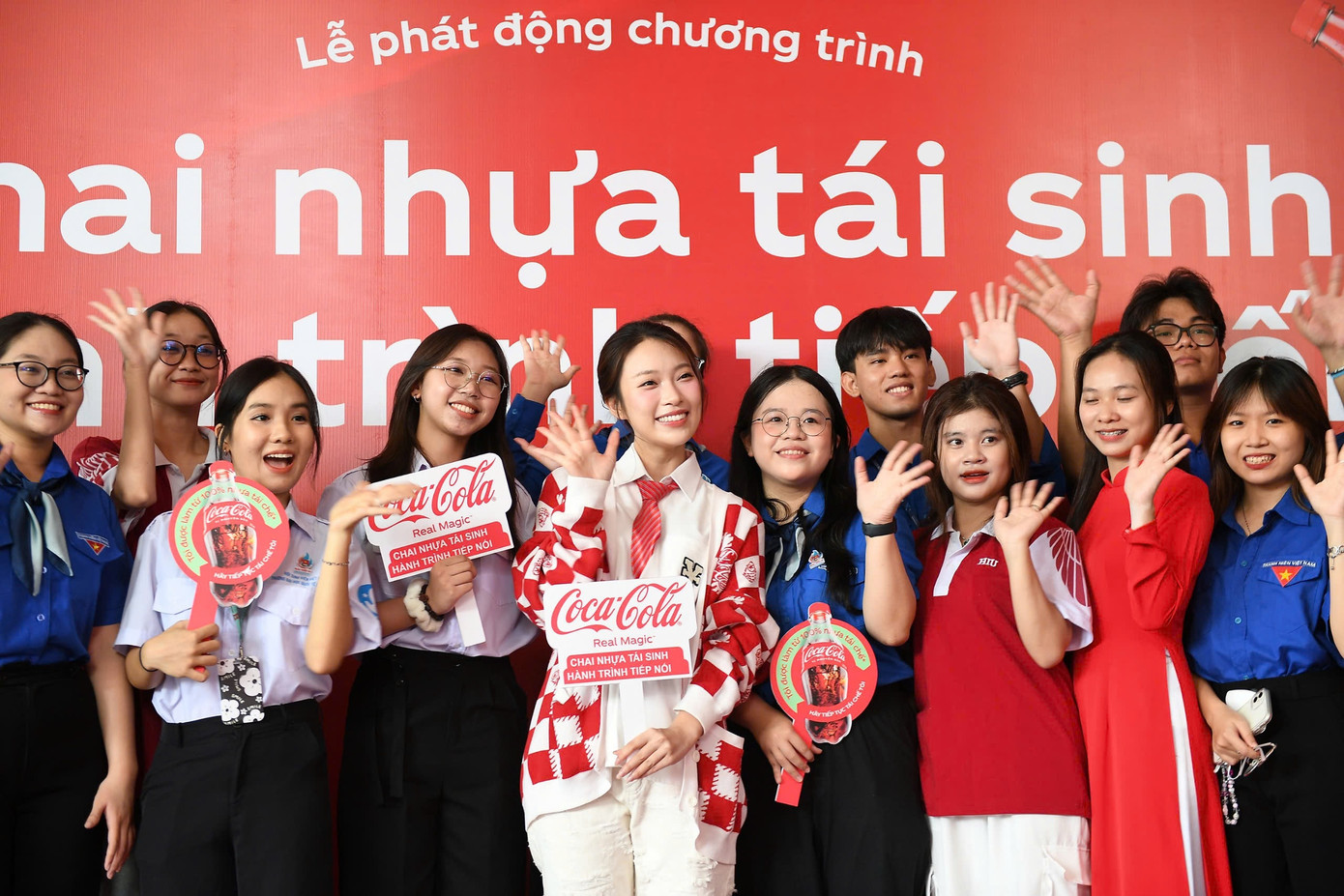 Sinh viên các trường đại học tại TP. HCM hào hứng tham gia chương trình.