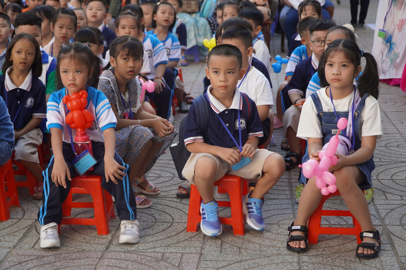 Học sinh TPHCM trong ngày tựu trường. Ảnh: Nhàn Lê