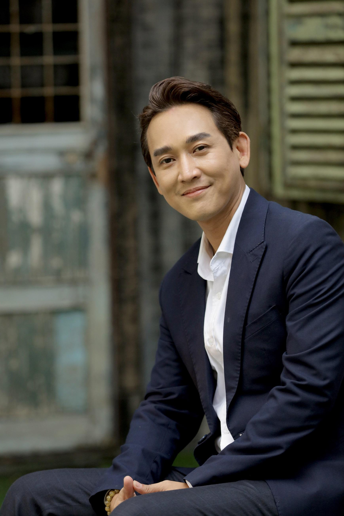 Hứa Vĩ Văn cho rằng điện ảnh là một liều thuốc &apos;chữa lành&apos;.