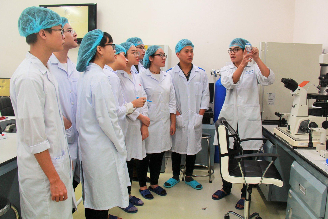 Năm 2021, ĐHQG TP. HCM liên tục đứng thứ hạng cao trong các bảng xếp hạng đại học của thế giới. Năm 2021, ĐHQG TP. HCM liên tục đứng thứ hạng cao trong các bảng xếp hạng đại học của thế giới.