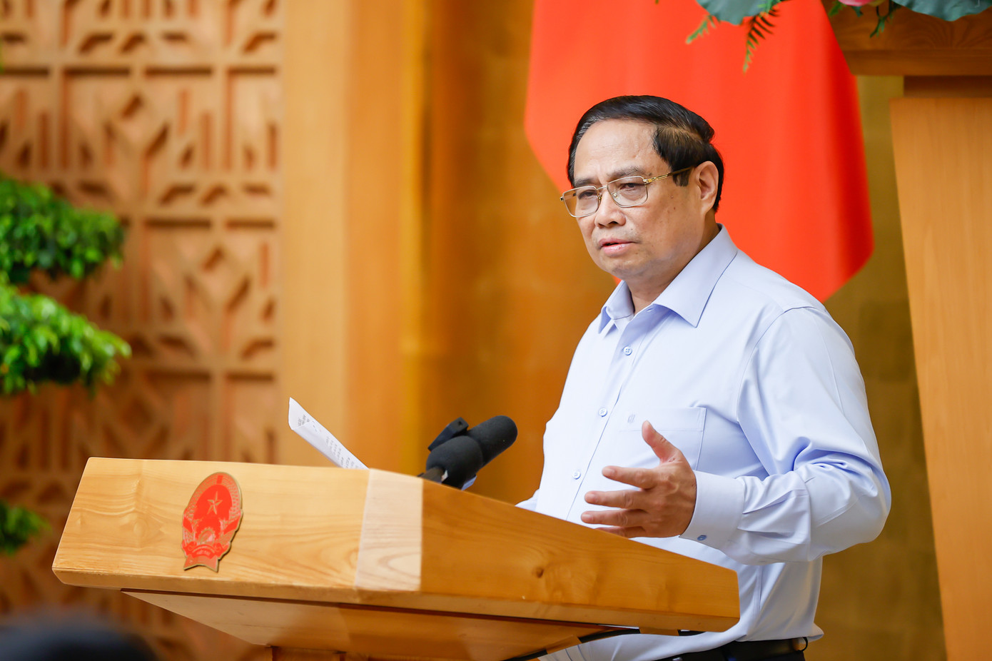 Thủ tướng Phạm Minh Chính phát biểu kết luận phiên họp. Ảnh: Nhật Bắc