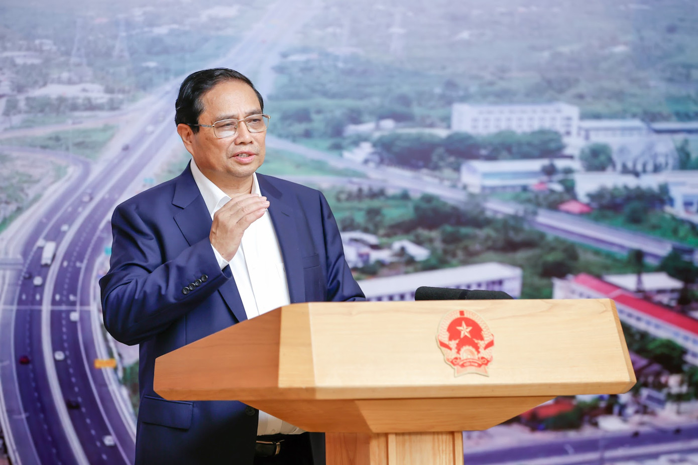 Thủ tướng Phạm Minh Chính phát biểu tại phiên họp. Ảnh: Nhật Bắc. Thủ tướng Phạm Minh Chính phát biểu tại phiên họp. Ảnh: Nhật Bắc.