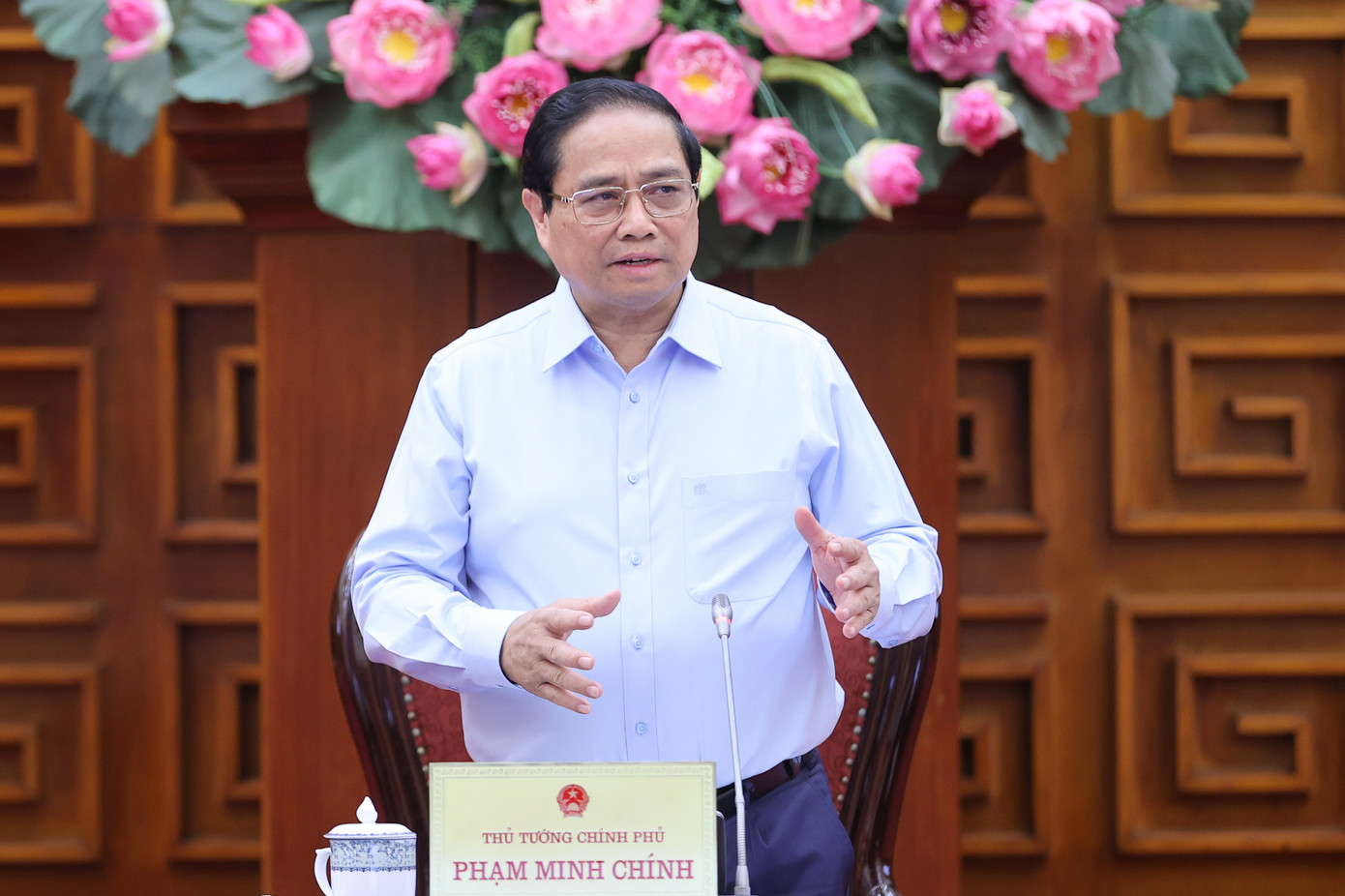 Theo Thủ tướng Phạm Minh Chính, việc sửa đổi các luật có ý nghĩa quan trọng, nhằm khắc phục tình trạng sợ sai, sợ trách nhiệm. Ảnh: Nhật Bắc Theo Thủ tướng Phạm Minh Chính, việc sửa đổi các luật có ý nghĩa quan trọng, nhằm khắc phục tình trạng sợ sai, sợ trách nhiệm. Ảnh: Nhật Bắc