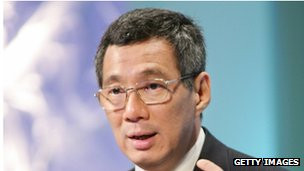 Thủ tướng Singapore chịu 36% cắt giảm