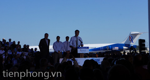 Buổi diễn thuyết của ông Romney diễn ra