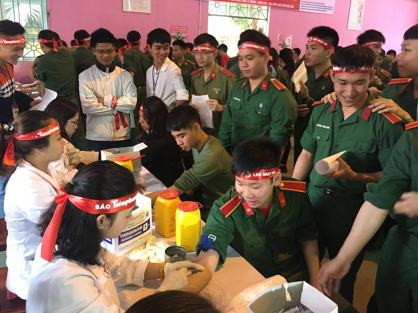 Chủ Nhật Đỏ ngày 8/1 thu được hơn 5500 đơn vị máu ảnh 66