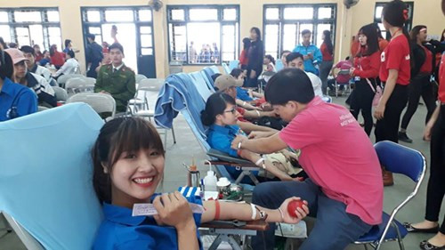 Chủ Nhật Đỏ ngày 8/1 thu được hơn 5500 đơn vị máu ảnh 14