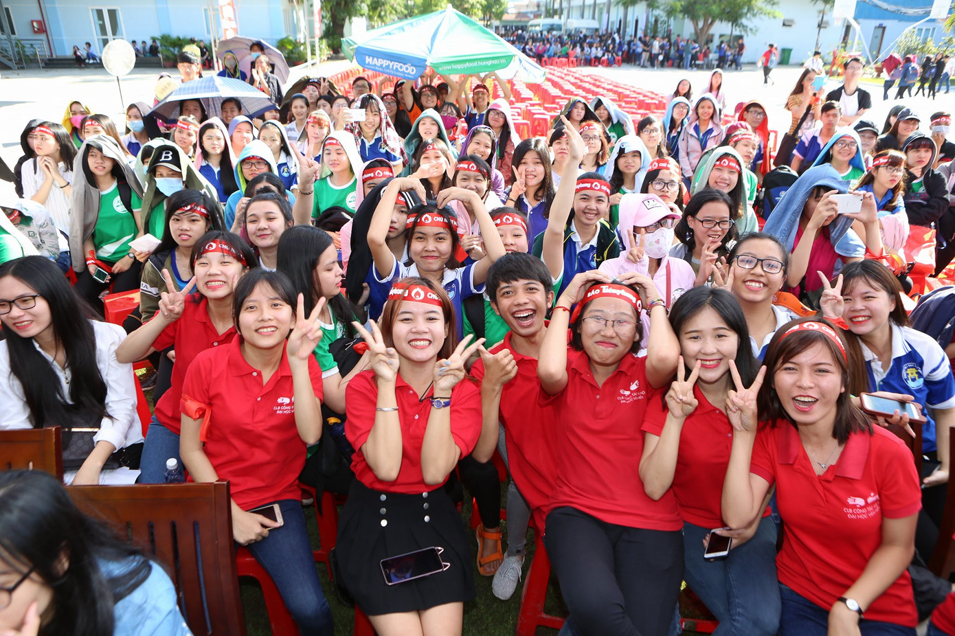 Chủ Nhật Đỏ ngày 8/1 thu được hơn 5500 đơn vị máu ảnh 37