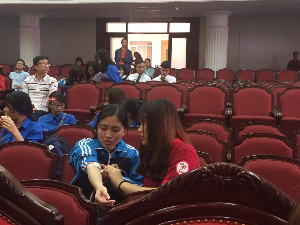 Chủ Nhật Đỏ ngày 8/1 thu được hơn 5500 đơn vị máu ảnh 57