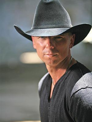 Jon Tenney Kenny Chesney