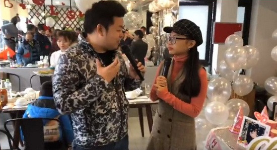 Showbiz 14/1: Đức Phúc truyền kinh nghiệm yêu 'bá đạo' cho Trường Giang ảnh 3