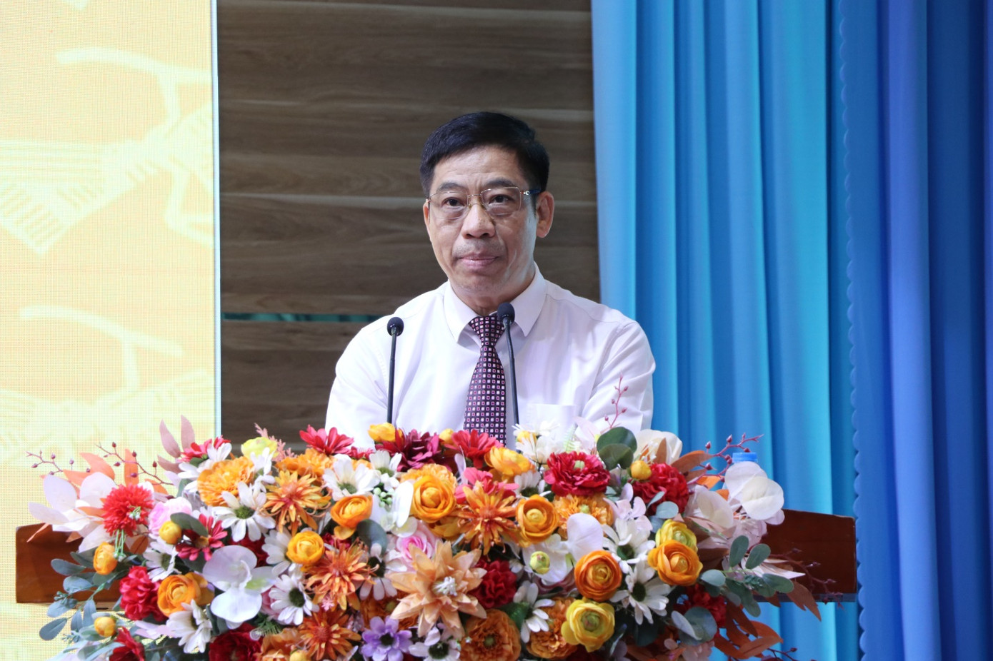 Đồng chí Phạm Minh Tuấn, Bí thư Đảng uỷ, Giám đốc Công ty Công ty ghi nhận, đánh giá cao những kết quả, thành tích của Công đoàn Công ty và chúc mừng các gia đình CB, CN, NLĐ tiêu biểu.