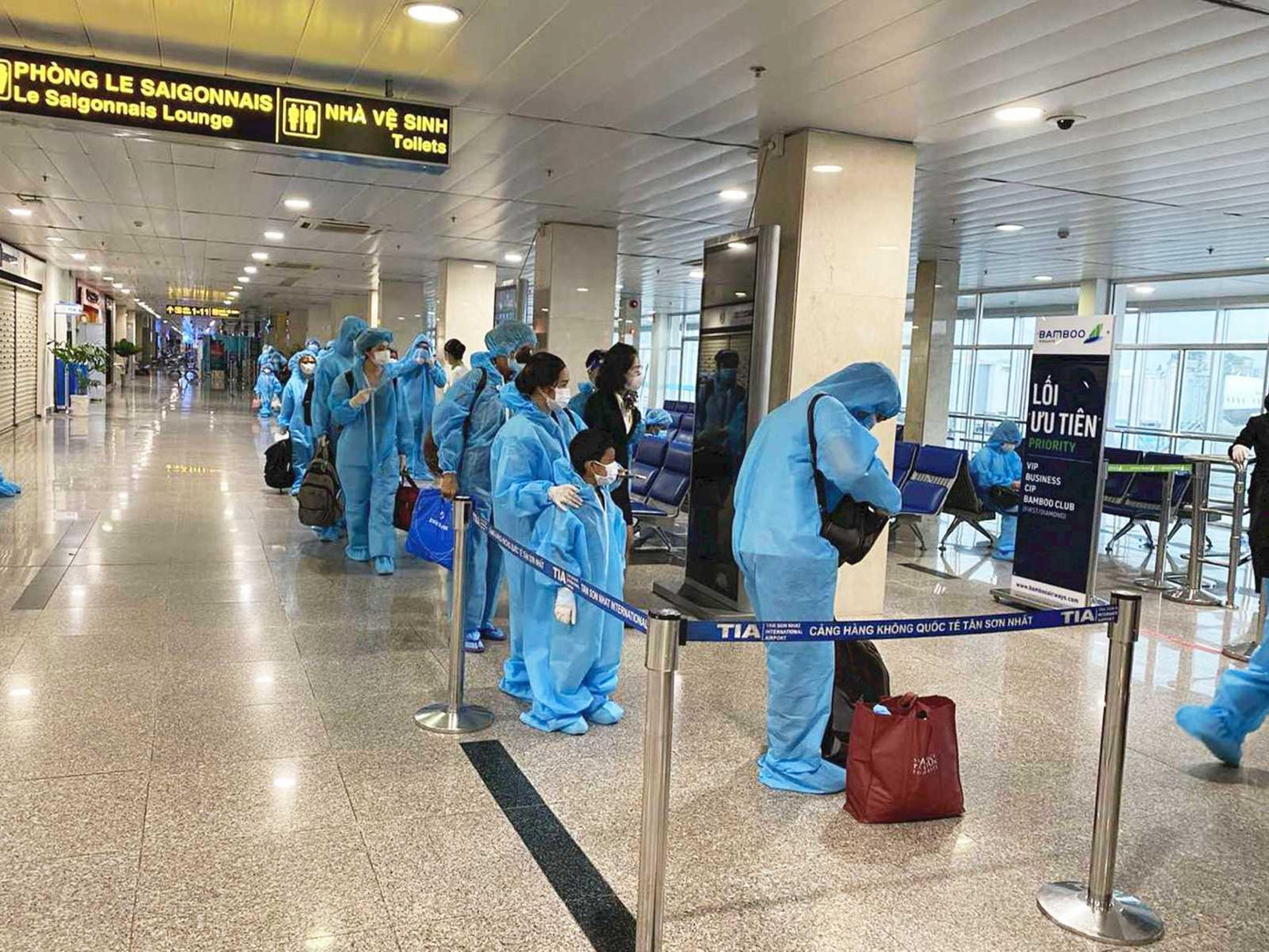 Hãng bay đảm bảo nghiêm ngặt các quy trình phòng chống dịch nhằm bảo đảm an toàn tối đa cho hành khách và phi hành đoàn.