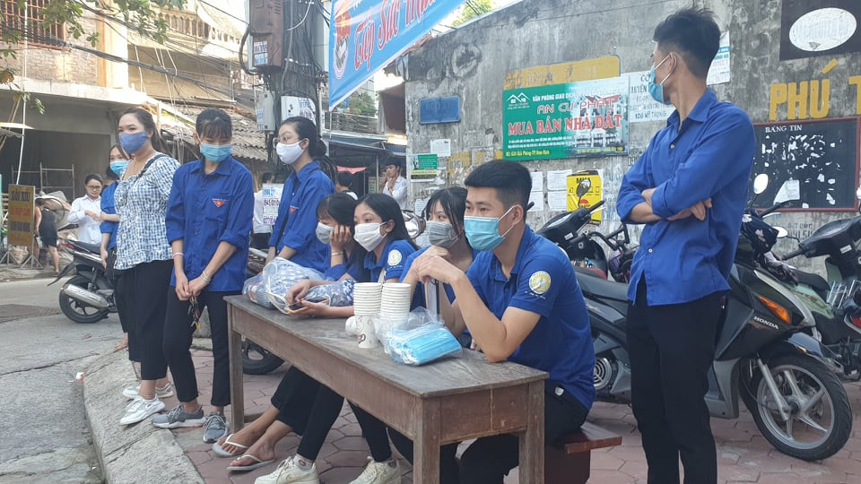 Gần 900.000 sỹ tử chính thức vượt vũ môn: Cập nhật giải đề môn Ngữ Văn THPT ảnh 69