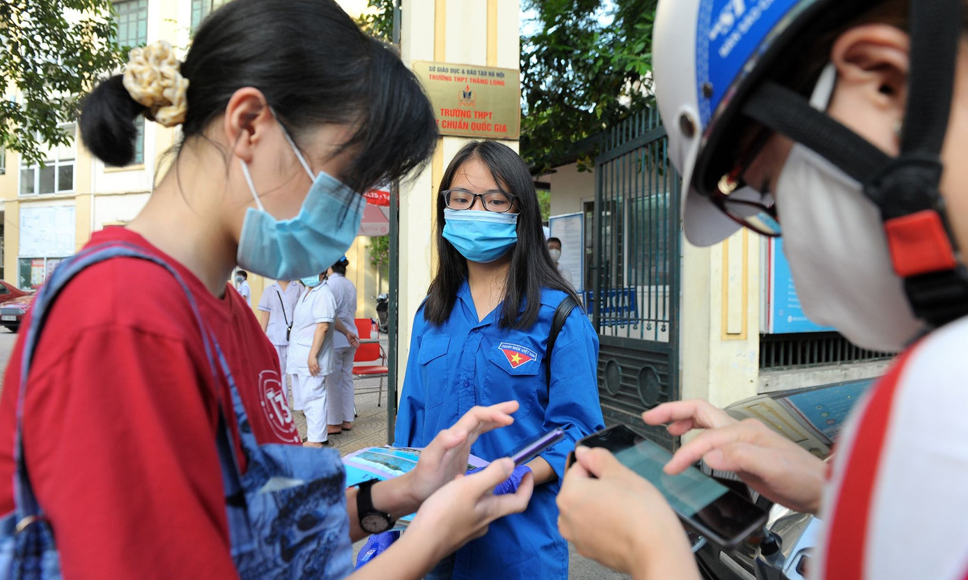 Cập nhật đề, đáp án thi tốt nghiệp THPT sáng nay ảnh 63