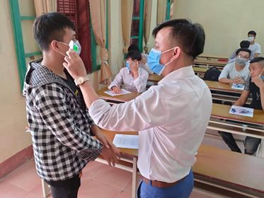 Gần 900.000 sỹ tử chính thức vượt vũ môn: Cập nhật giải đề môn Ngữ Văn THPT ảnh 52