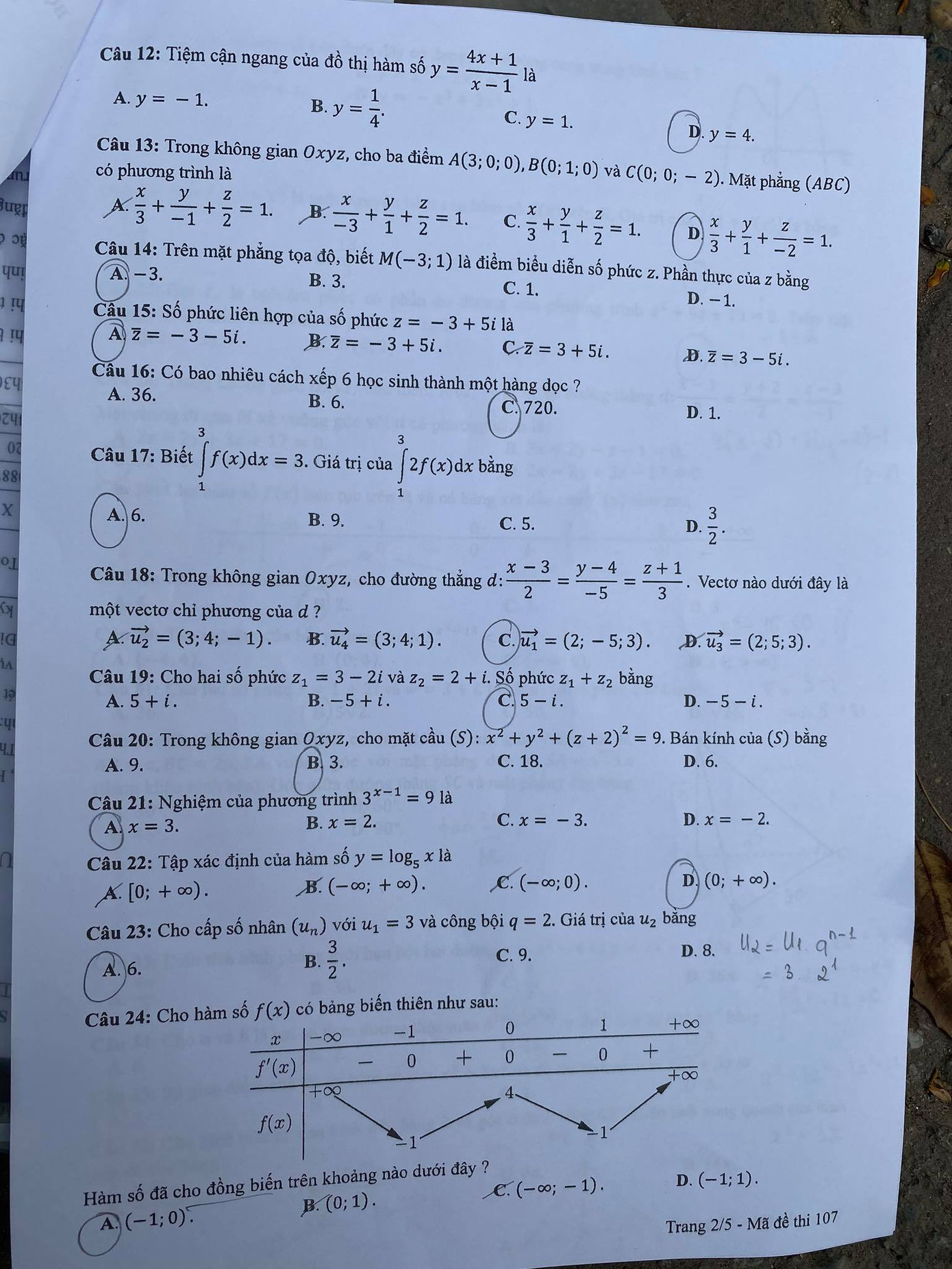 Thí sinh thi xong môn Toán THPT: Đề không bất ngờ, cập nhật giải đề tại đây ảnh 10