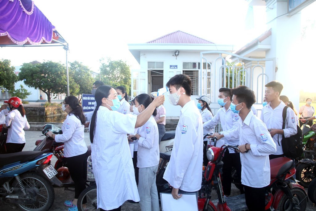 Cập nhật đề, đáp án thi tốt nghiệp THPT sáng nay ảnh 19